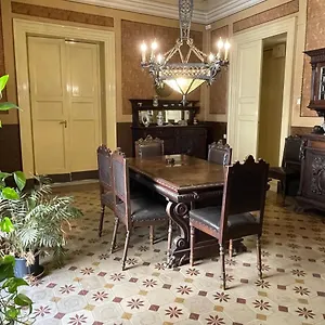 https://bed-and-books-isabella.taorminaitalyhotels.com