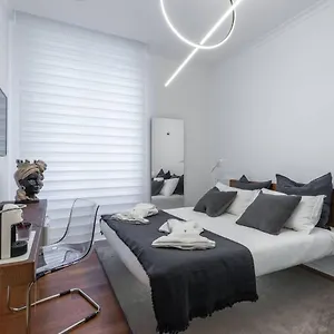 https://500-suite-prati-delle-vittorie.it-romehotels.com